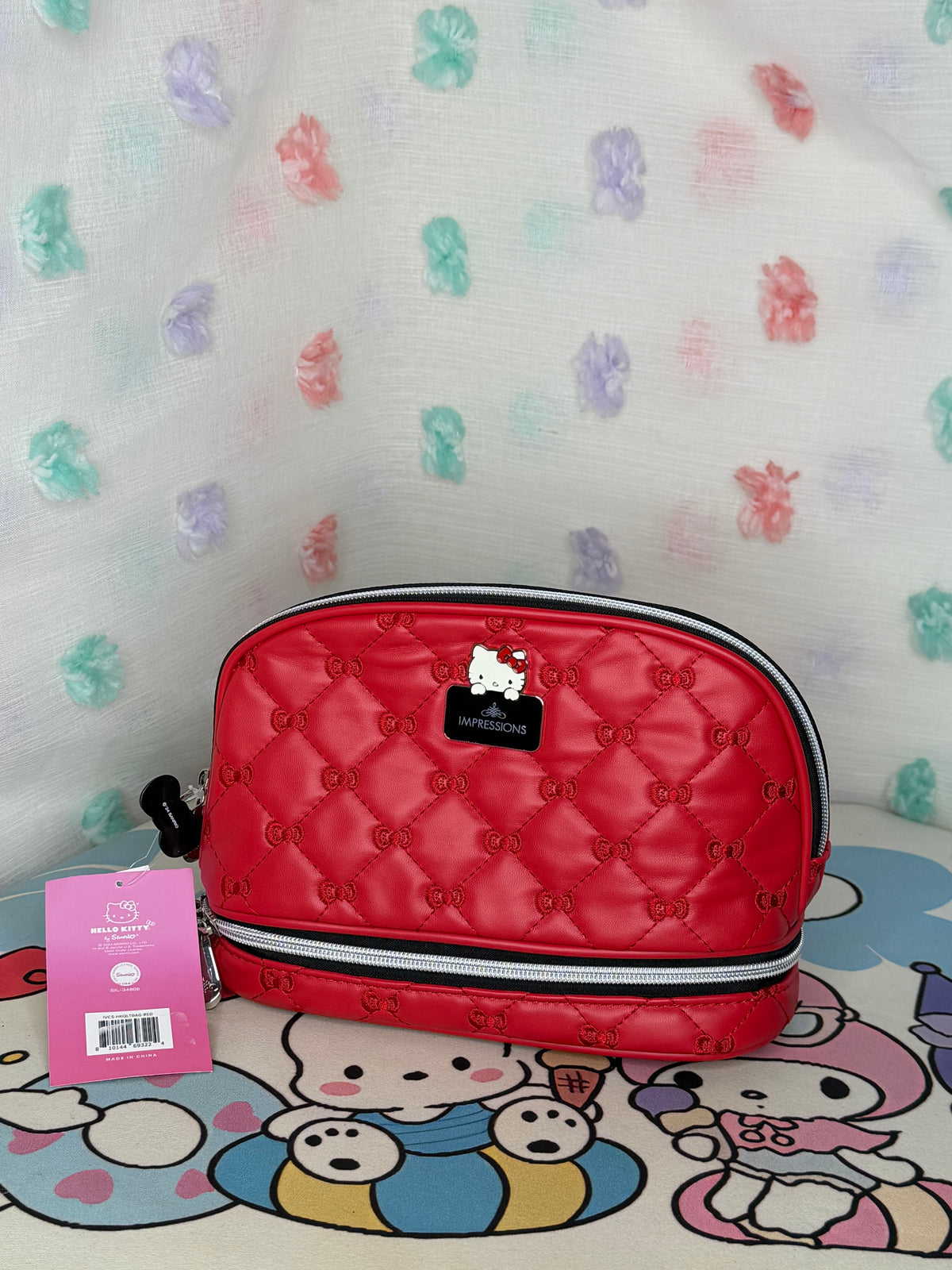 Impressions Hello Kitty Red Quilted Faux Leather Zipper Makeup Bag Cosmetic Case